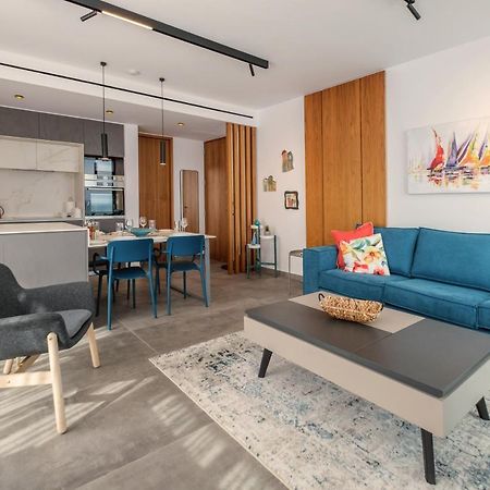 Gaia Seaview Apartment 1 Larnaca Bagian luar foto