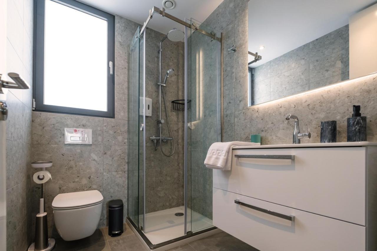 Gaia Seaview Apartment 1 Larnaca Bagian luar foto
